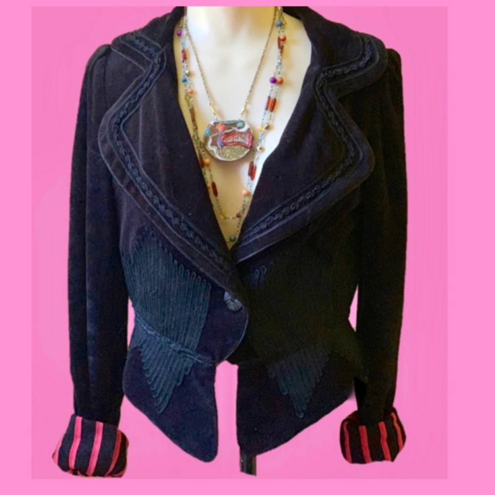 Rare vintage black velvet cropped blazer